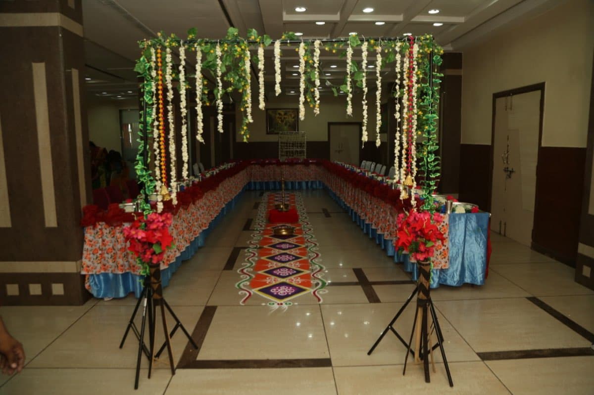 The Prachiti Caterers kitchen team preparing an event